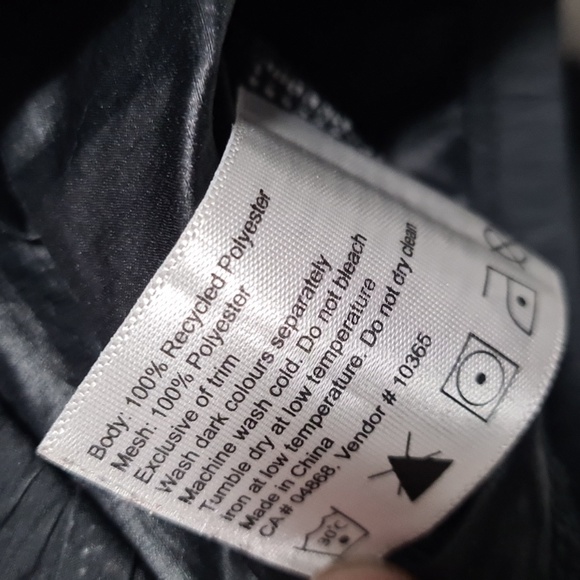 🟣🟣MEC zip up windbreaker / track jacket with reflective stripes. - Picture 8 of 9